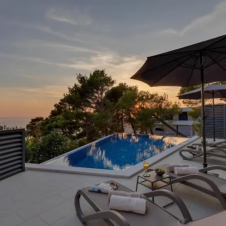 Luxury Basak With Infinity Pool And Sea View * Makarska