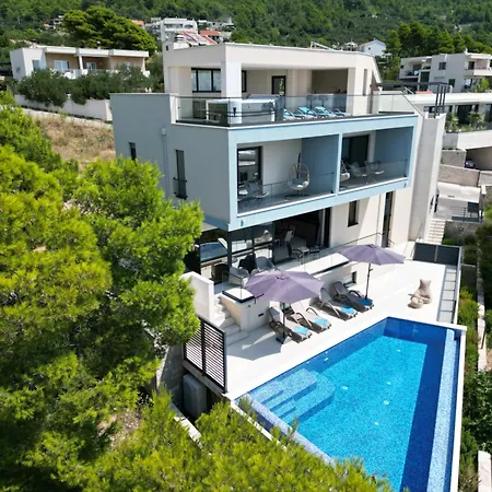 Luxury Basak With Infinity Pool And Sea View *