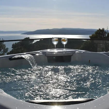 Villa Luxury Basak With Infinity Pool And Sea View
